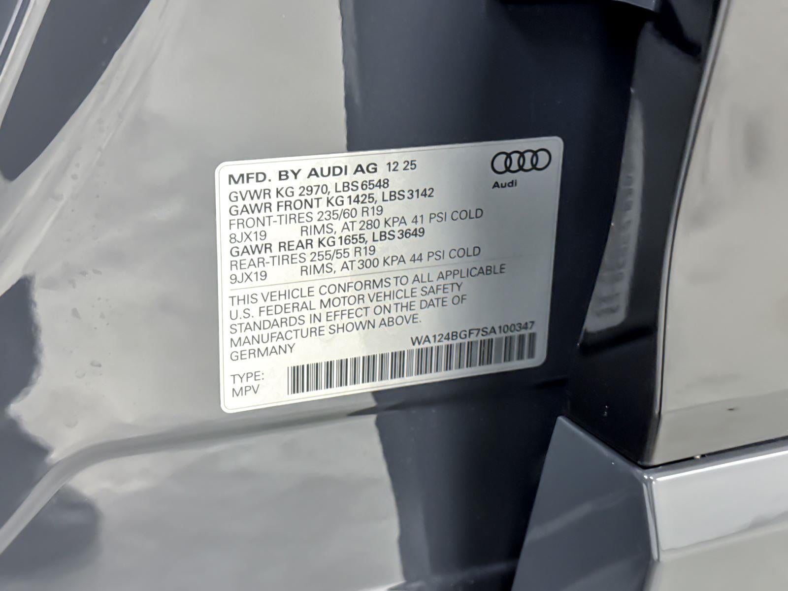 2025 Audi Q6 e-tron Premium Plus