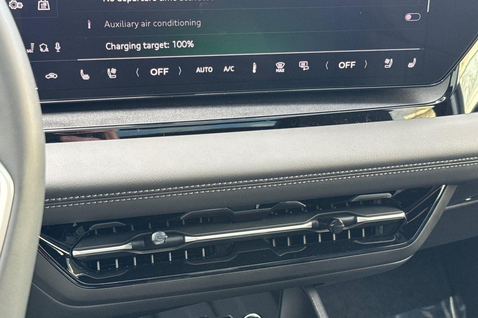 2025 Audi Q6 e-tron Premium Plus