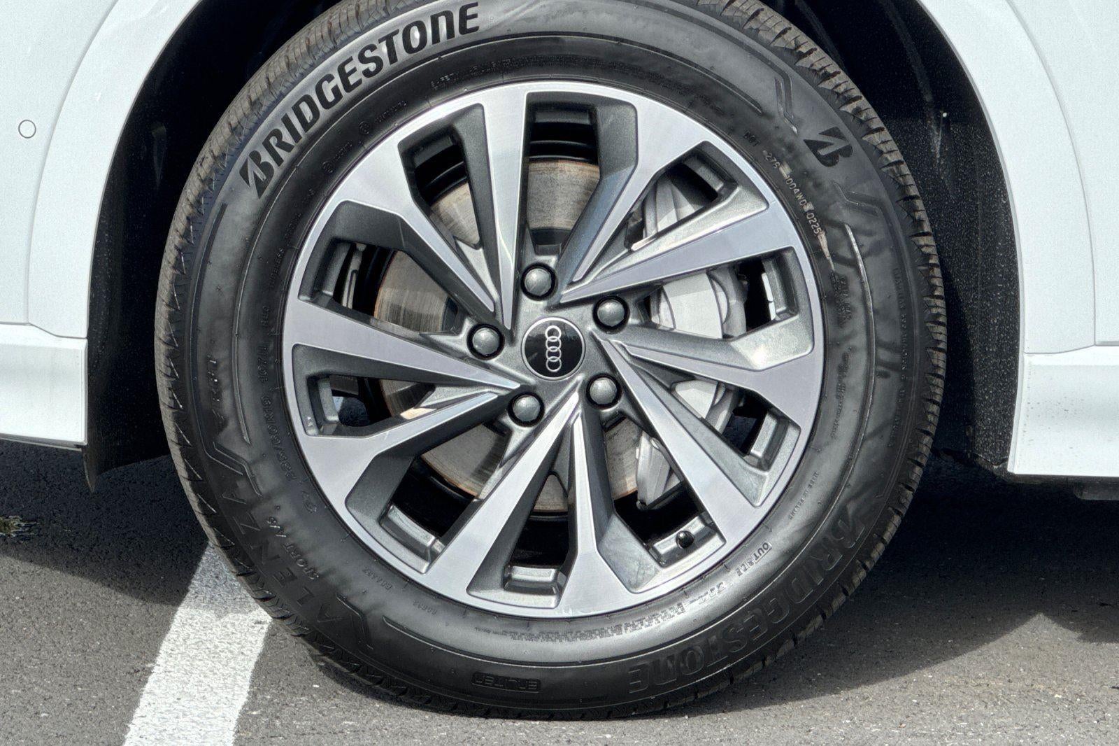 2025 Audi Q6 e-tron Premium Plus