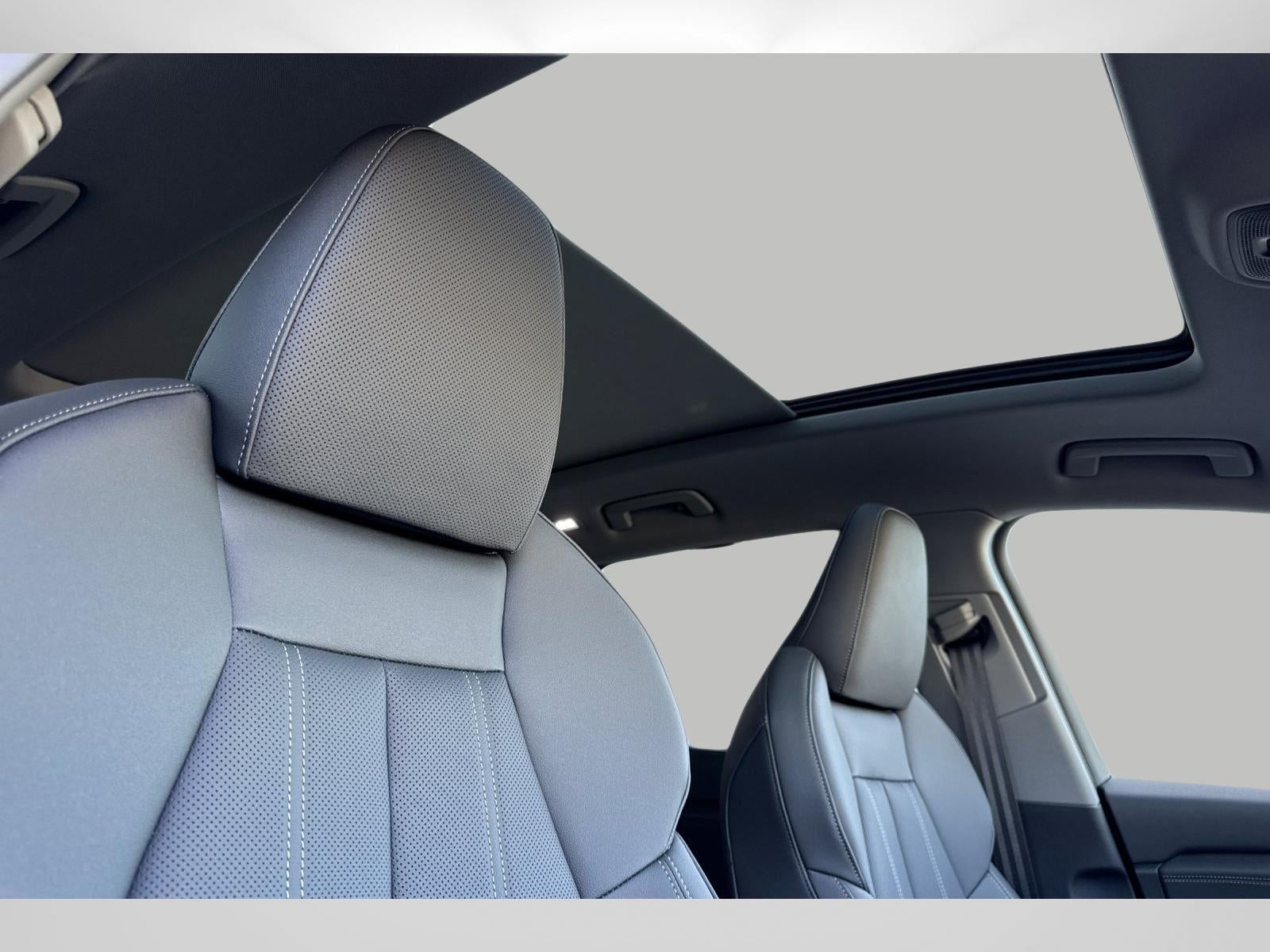 2025 Audi Q6 e-tron Premium Plus