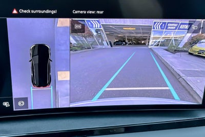 2025 Audi Q6 e-tron Premium Plus