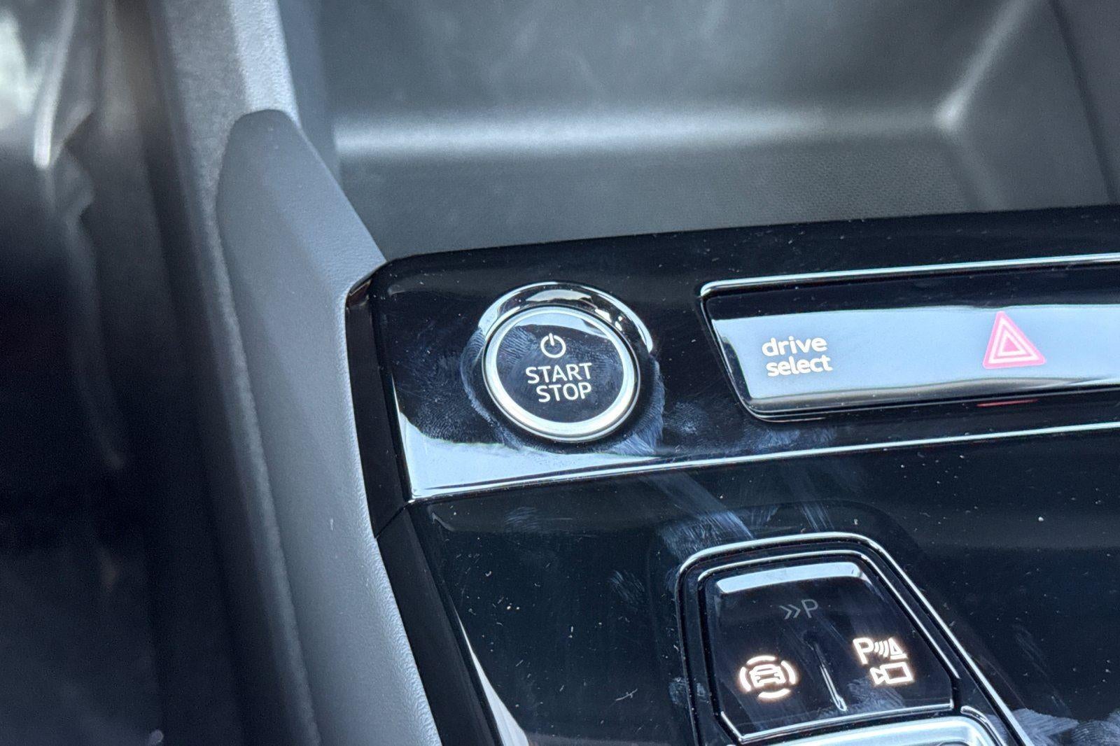 2025 Audi Q6 e-tron Premium Plus