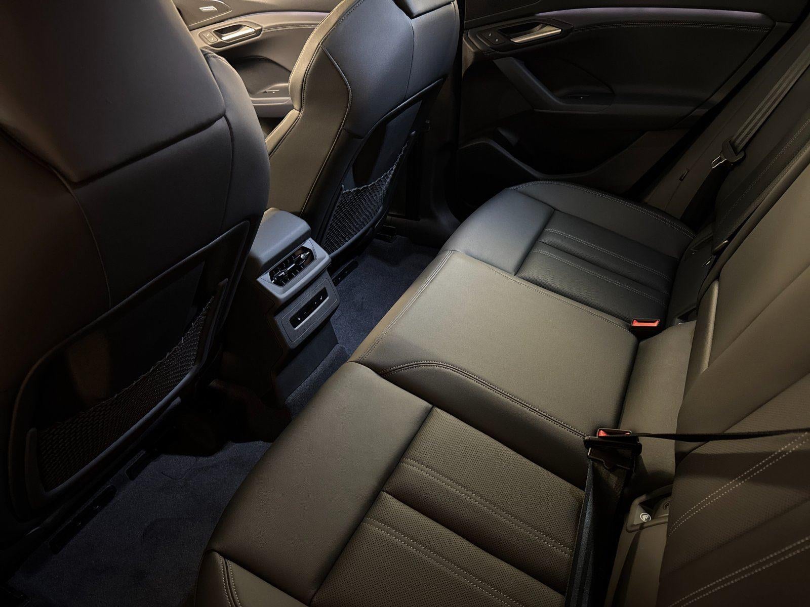 2025 Audi Q6 e-tron Premium Plus