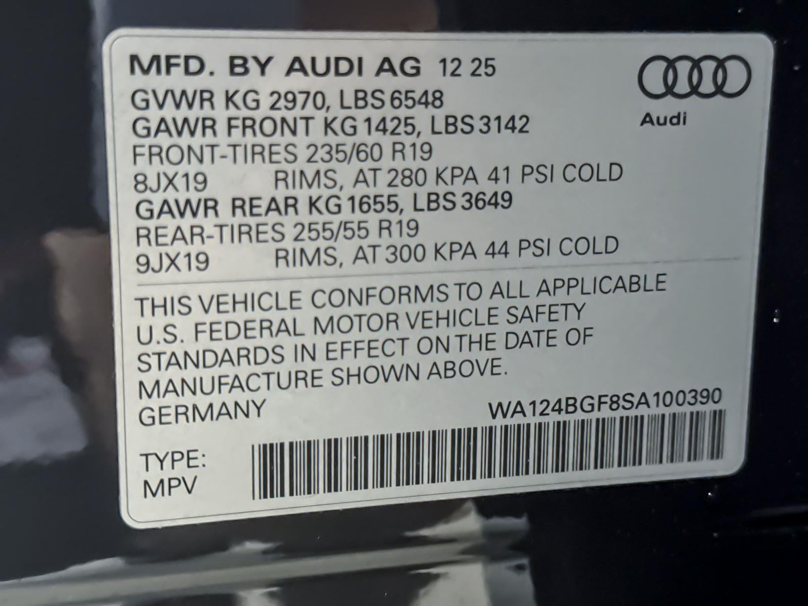 2025 Audi Q6 e-tron Premium Plus