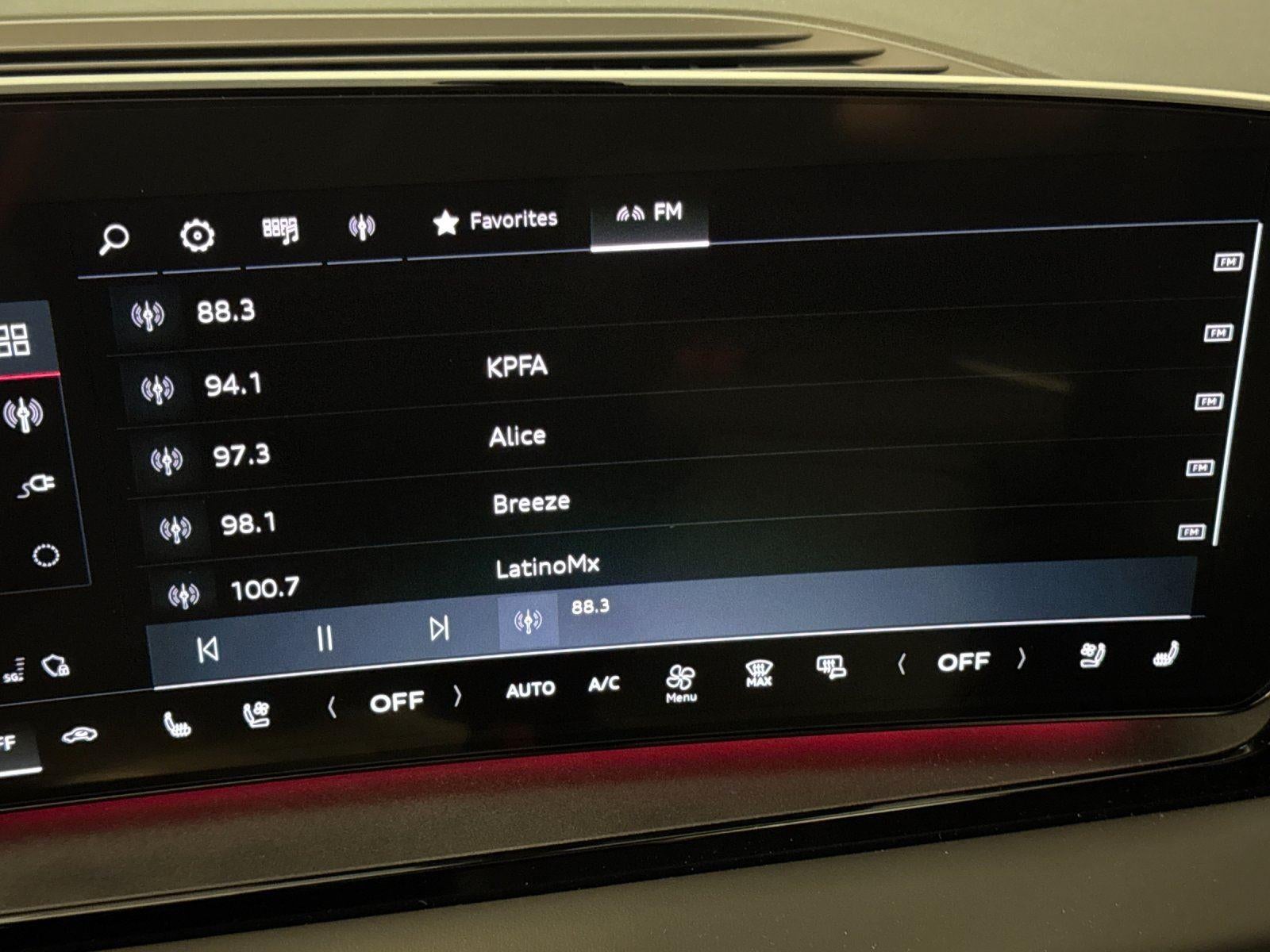 2025 Audi Q6 e-tron Premium Plus