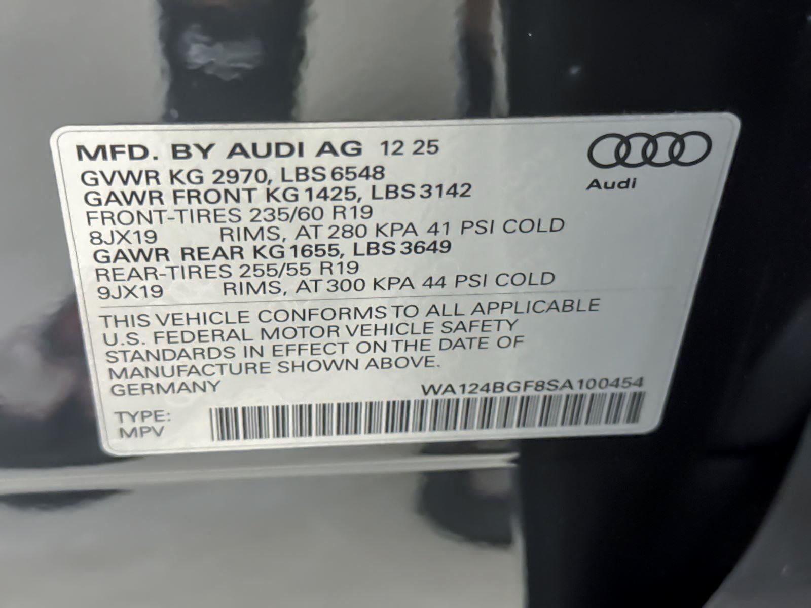 2025 Audi Q6 e-tron Premium Plus