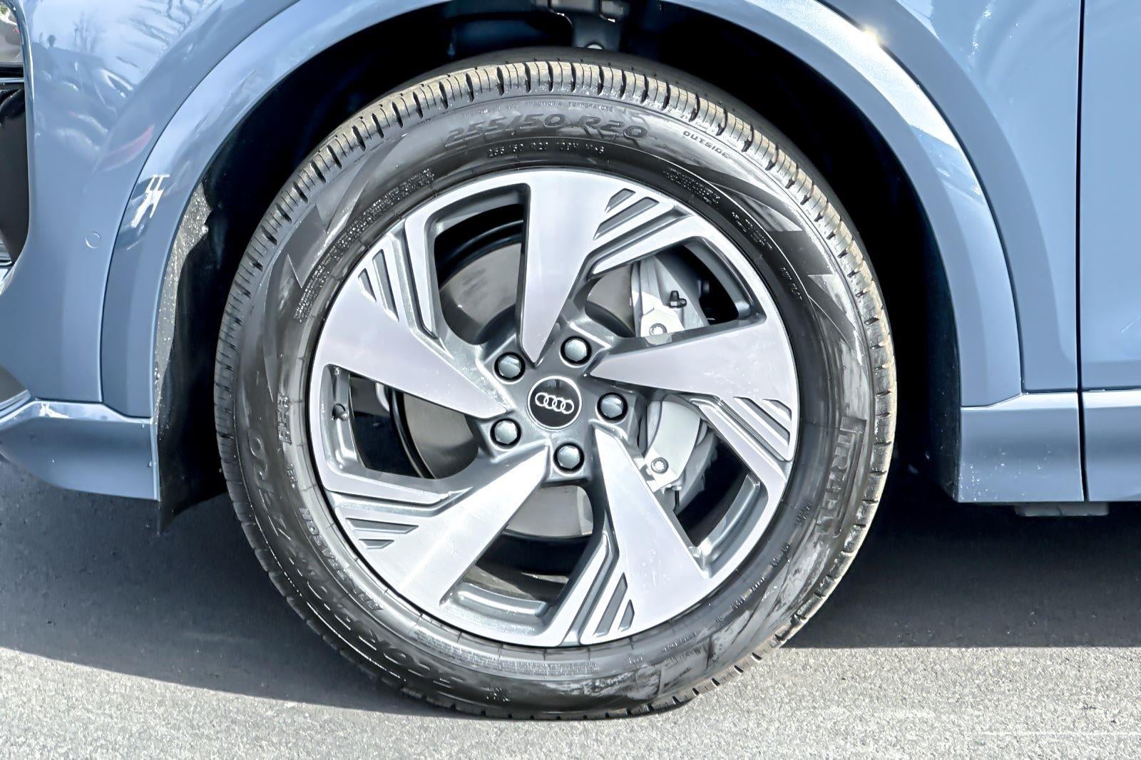 2025 Audi Q6 e-tron Premium Plus