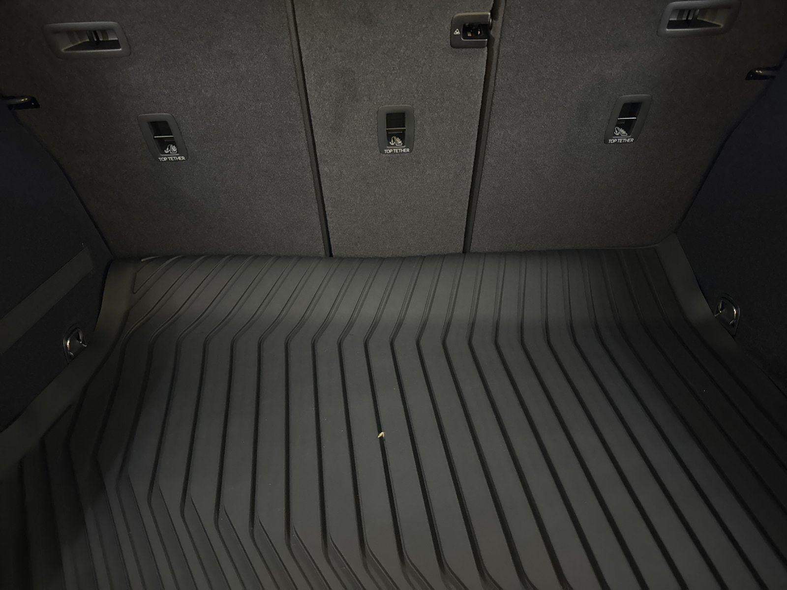 2025 Audi Q6 e-tron Premium Plus