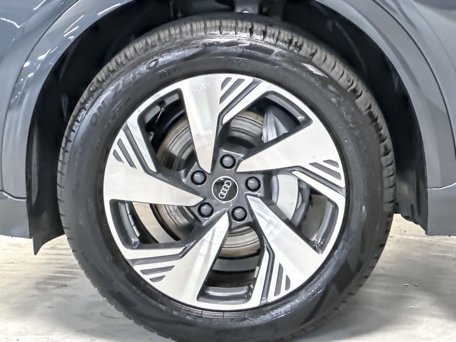 2025 Audi Q6 e-tron Premium Plus