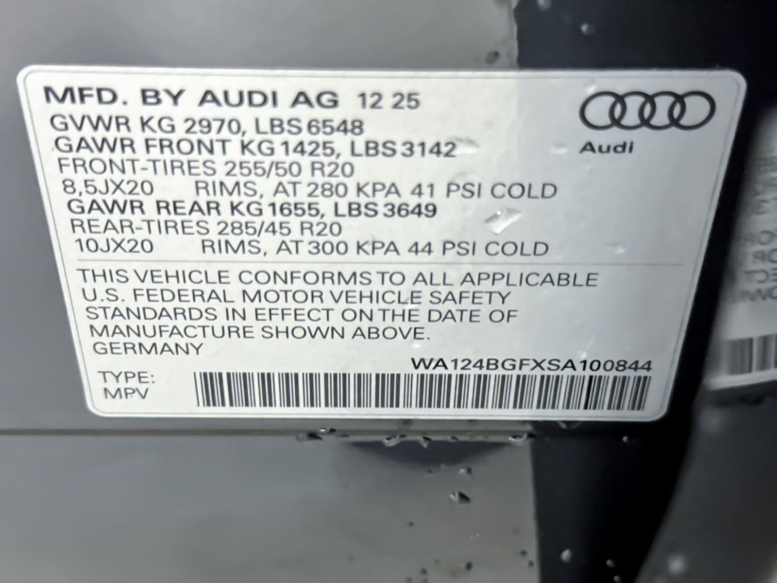 2025 Audi Q6 e-tron Premium Plus