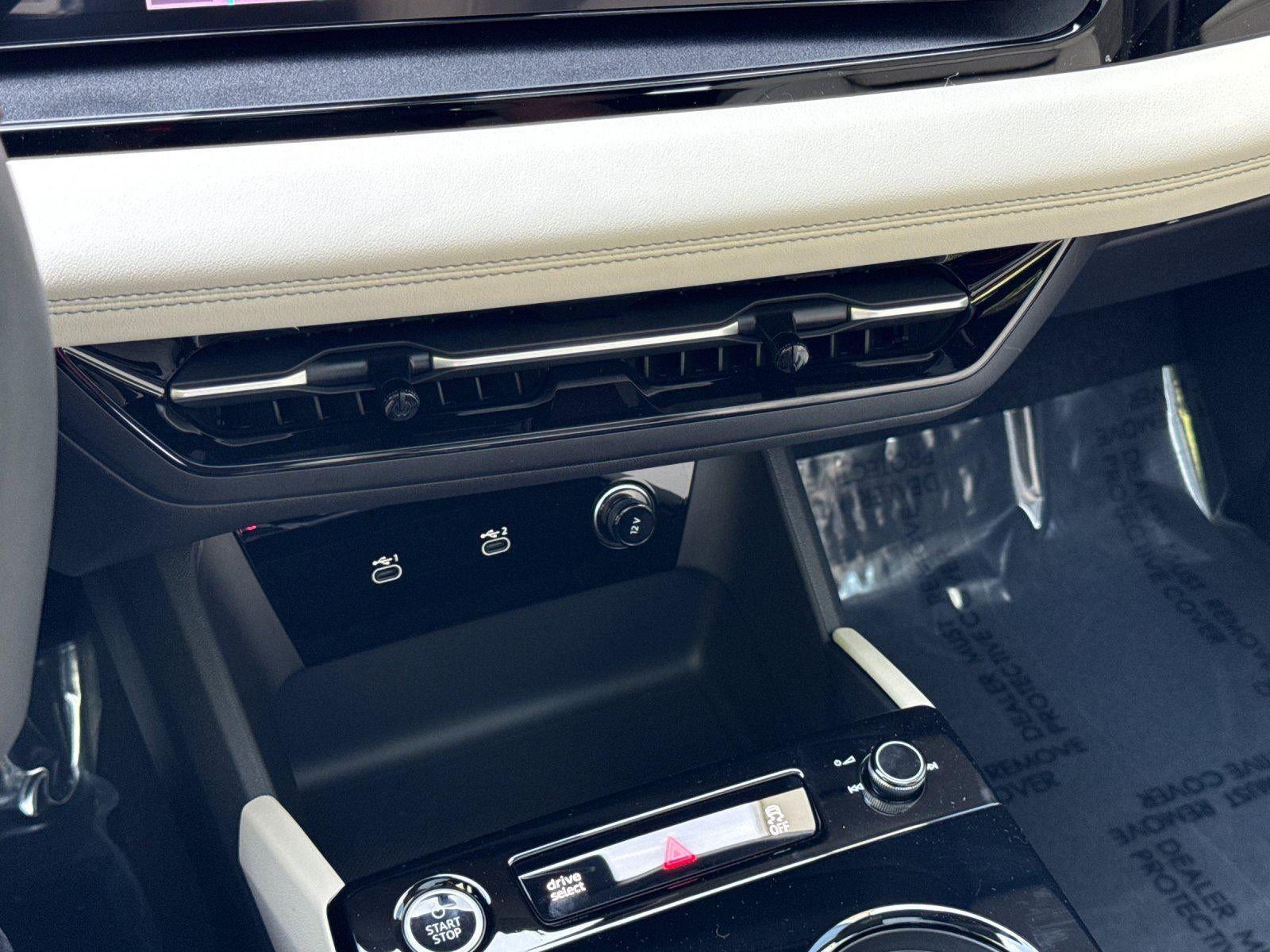 2025 Audi Q6 e-tron Premium Plus