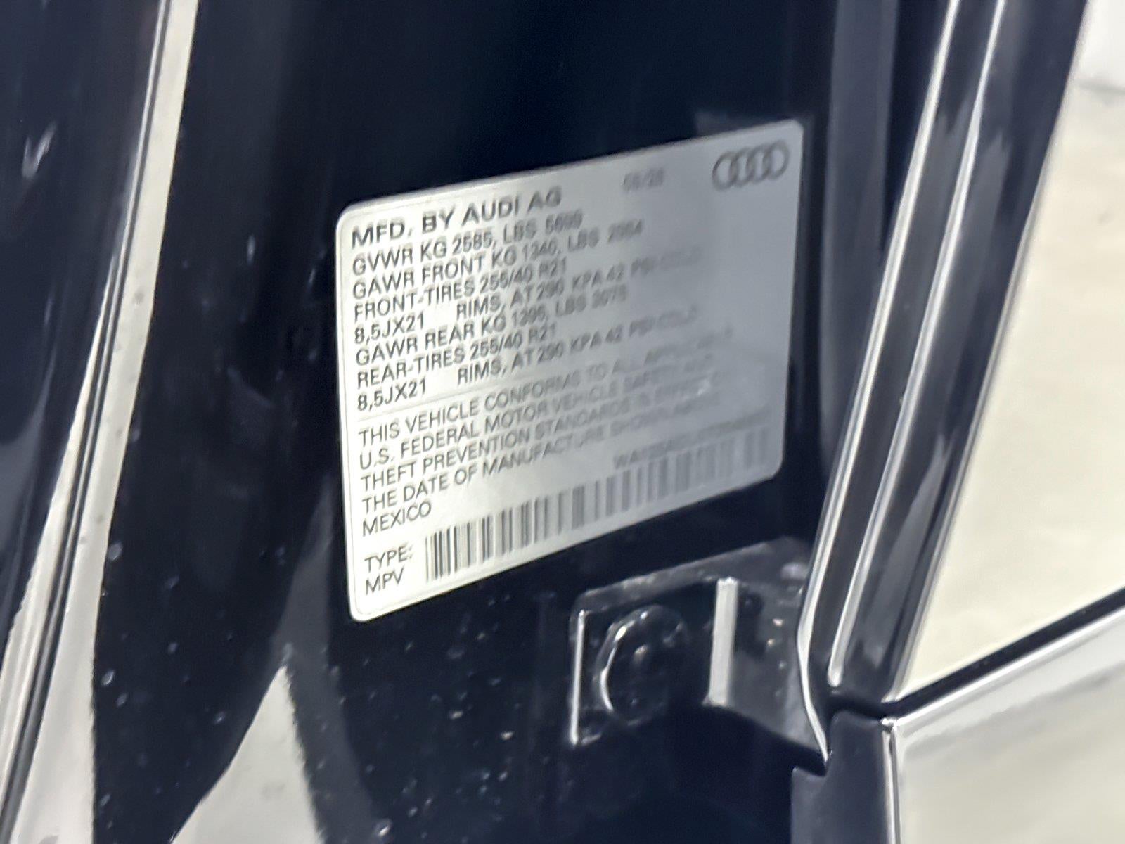 2026 Audi SQ5 Premium Plus