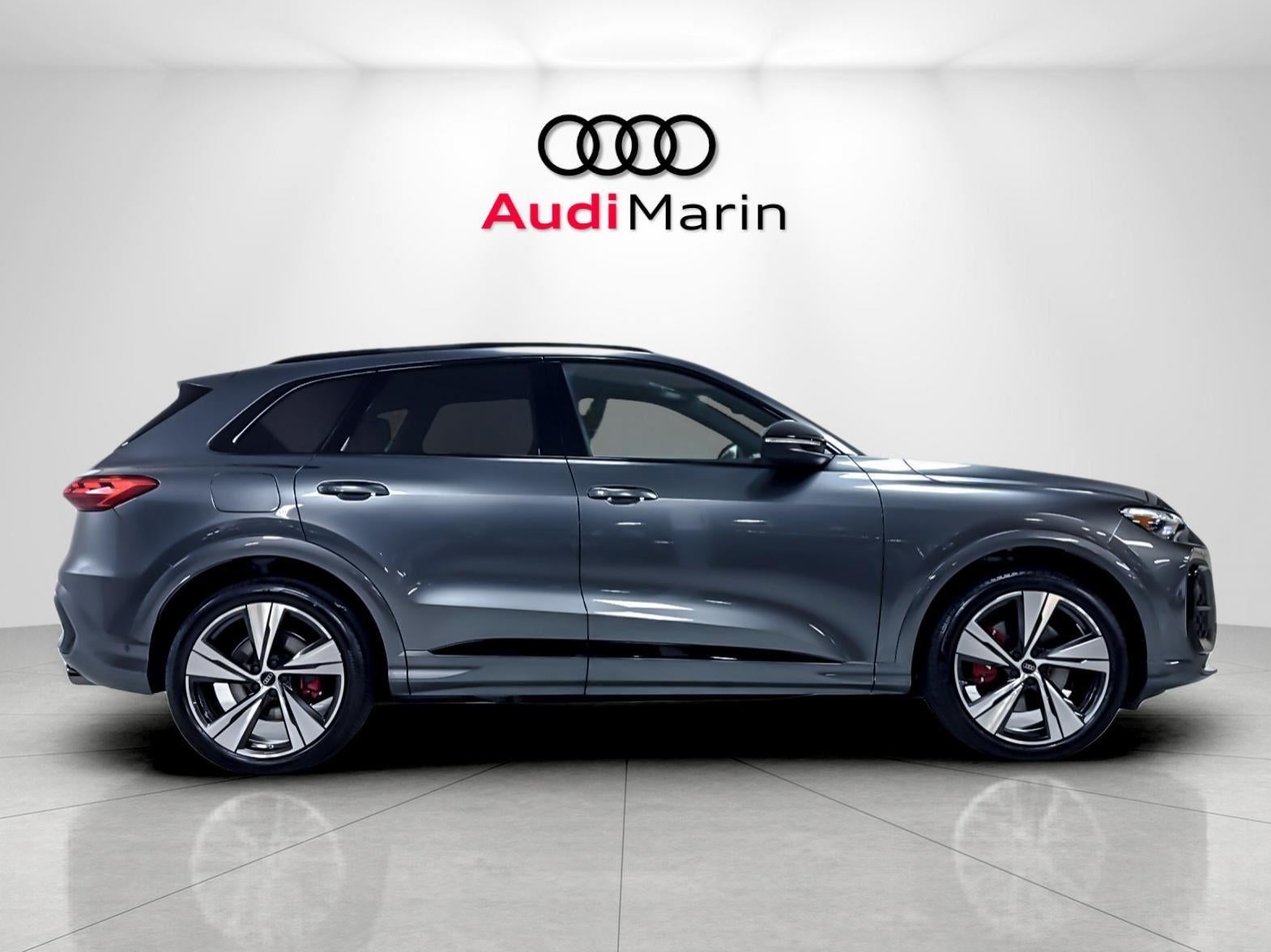 2026 Audi SQ5 Premium Plus