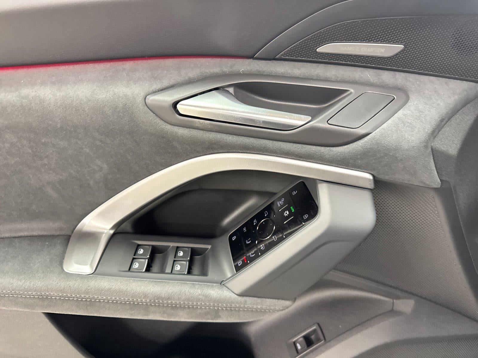 2026 Audi SQ5 Premium Plus