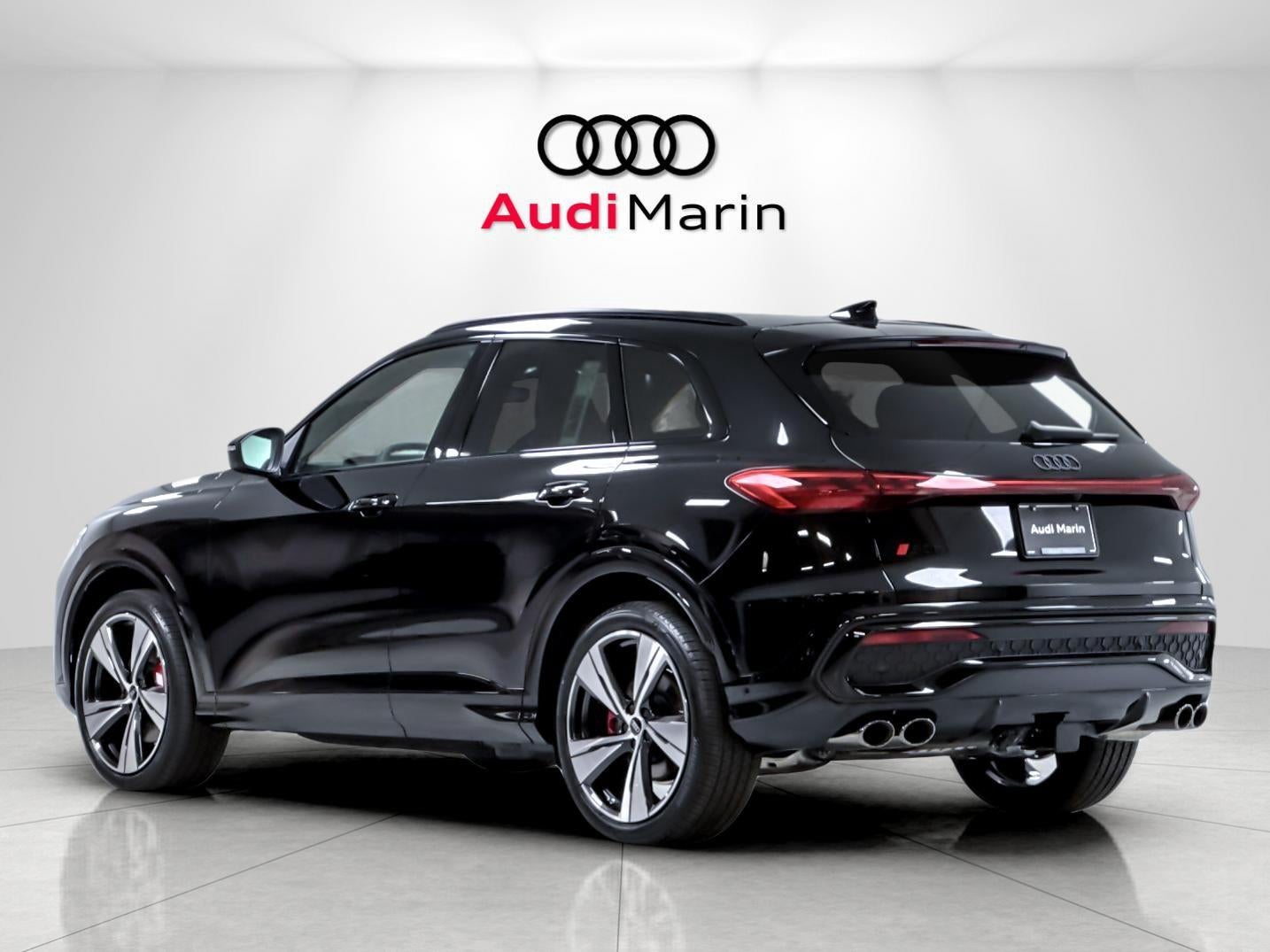 2026 Audi SQ5 Premium Plus