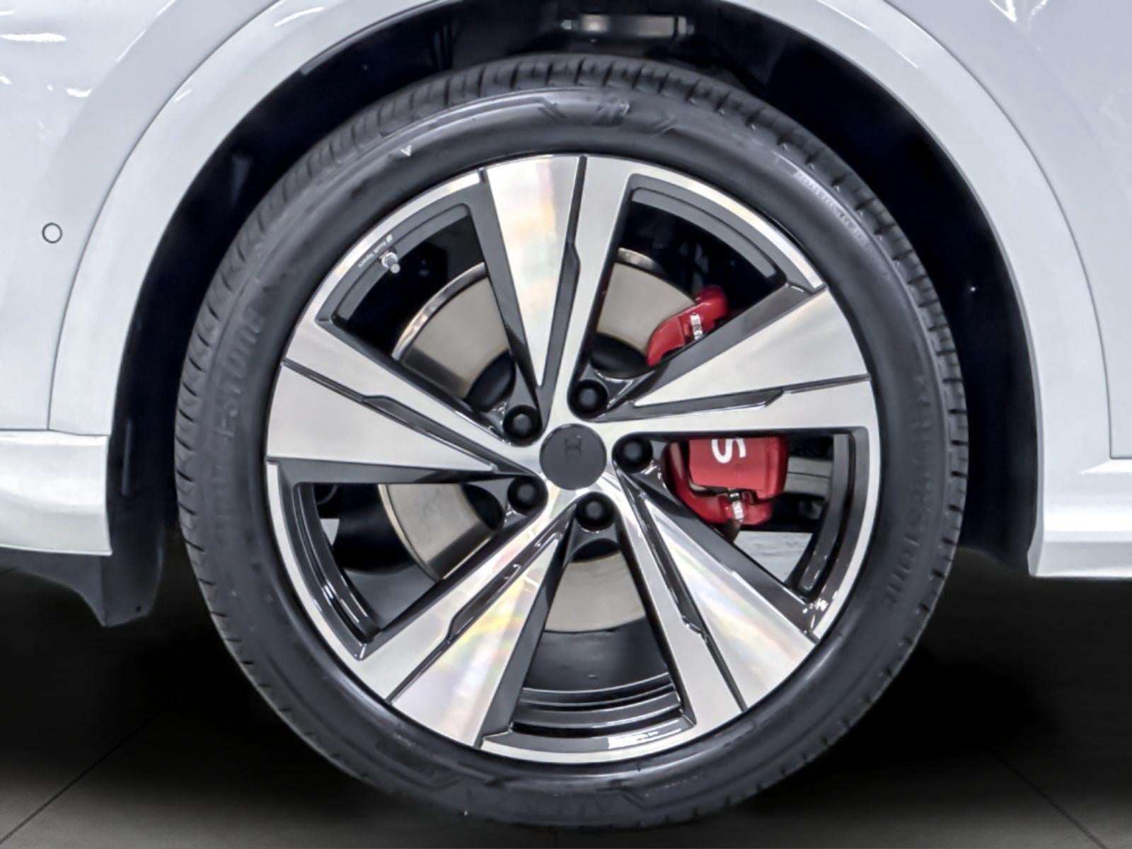 2026 Audi Sq5 Premium Plus
