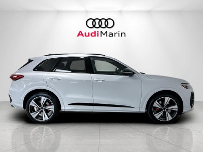 2026 Audi SQ5 Premium Plus