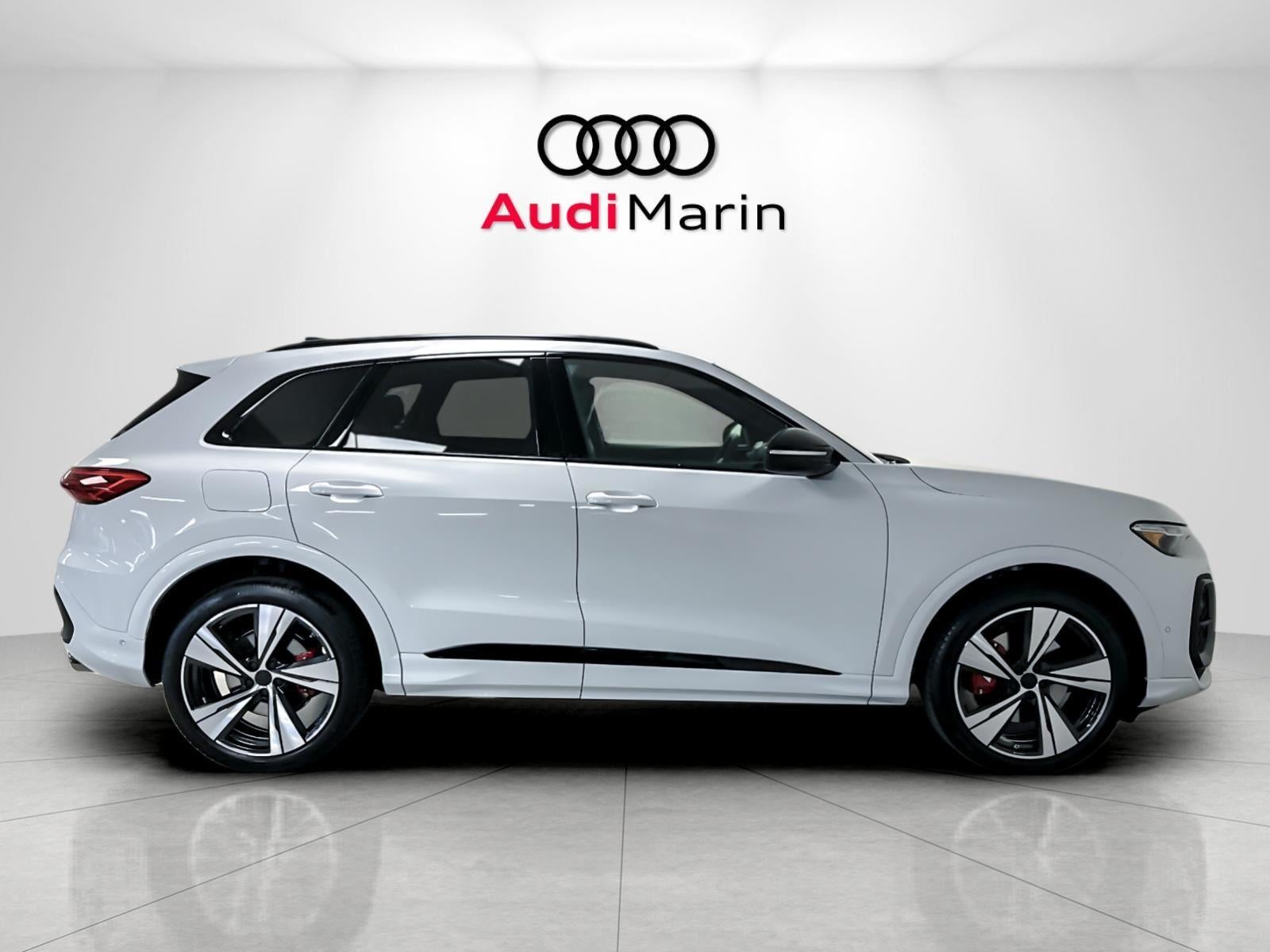 2026 Audi SQ5 Premium Plus