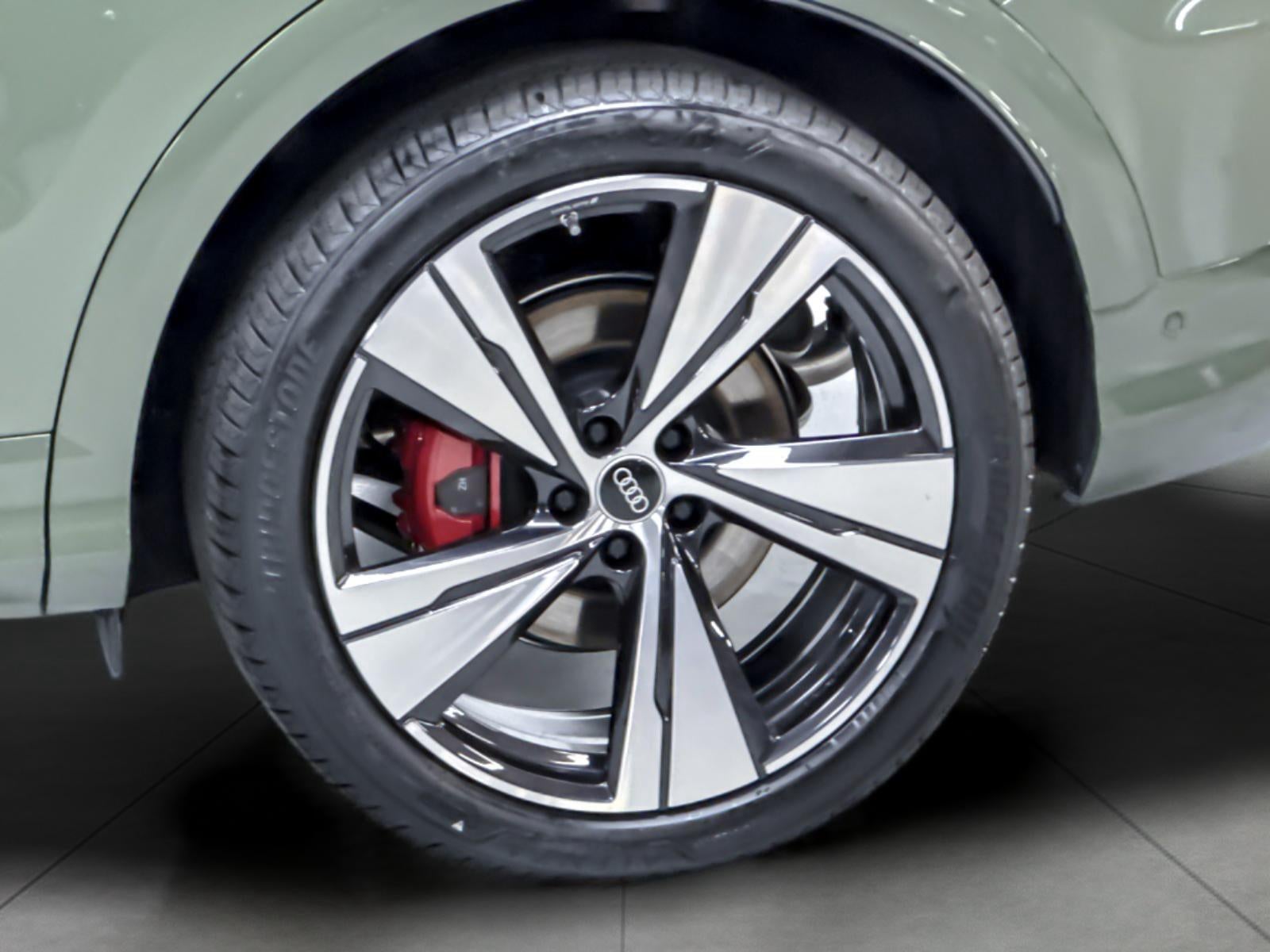 2026 Audi Sq5 Premium Plus