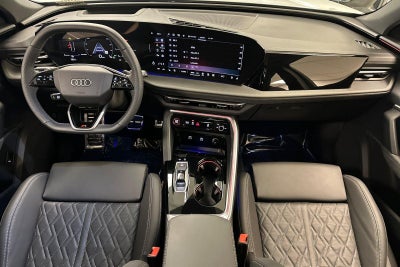 2025 Audi SQ5 Premium Plus
