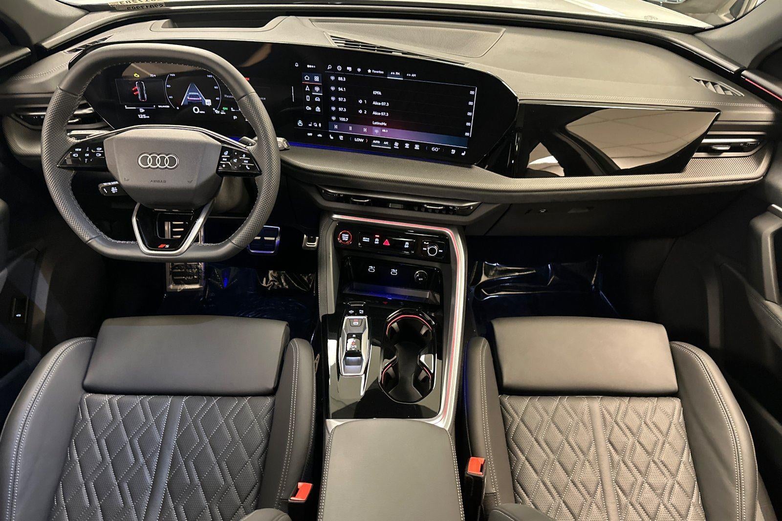 2025 Audi SQ5 Premium Plus