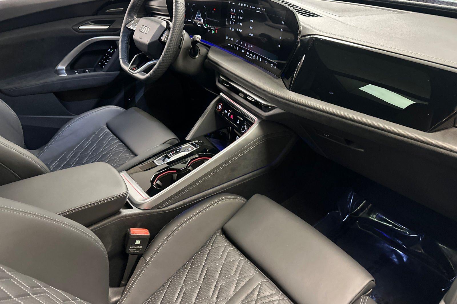 2025 Audi SQ5 Premium Plus