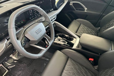 2025 Audi SQ5 Premium Plus
