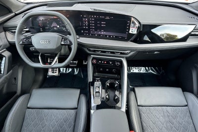 2025 Audi SQ5 Premium Plus