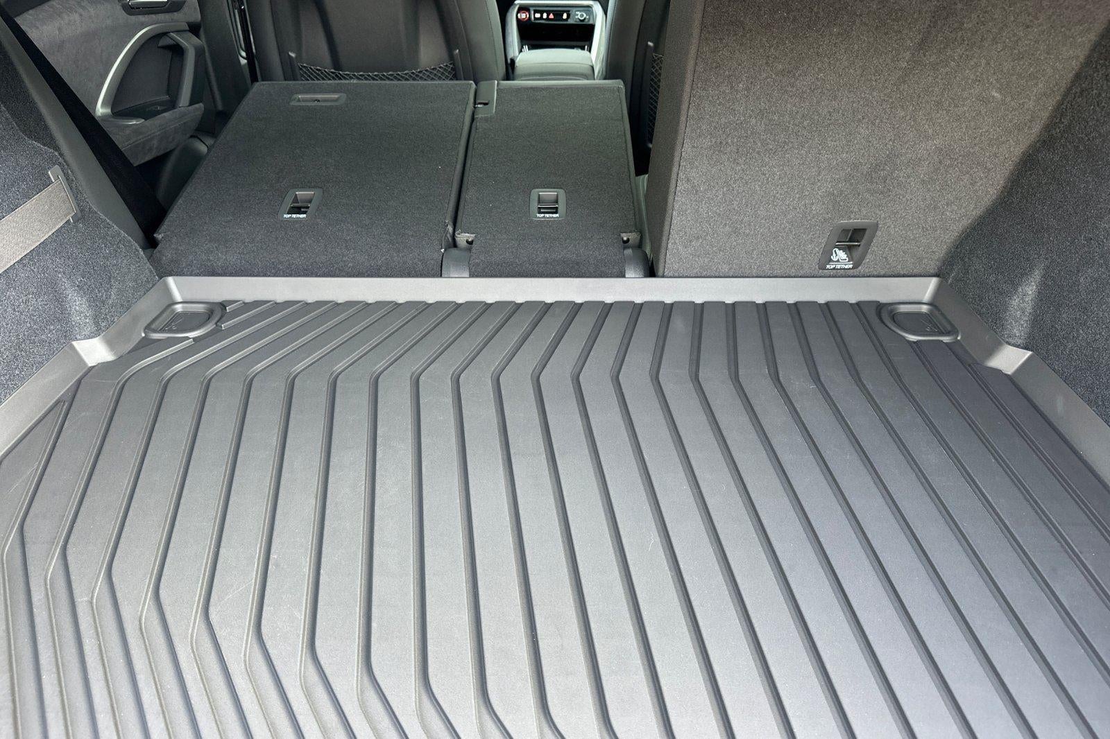 2025 Audi SQ5 Premium Plus