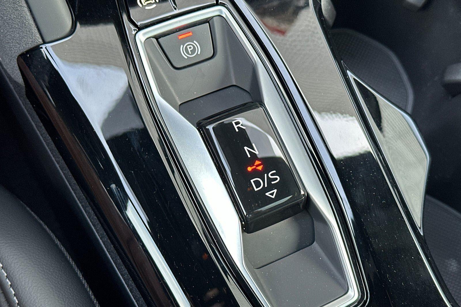 2025 Audi SQ5 Premium Plus