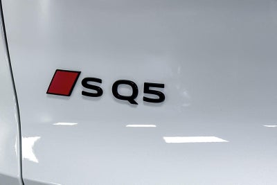 2025 Audi SQ5 Premium Plus