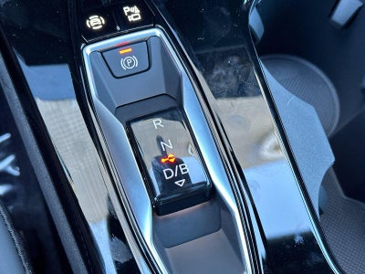 2025 Audi SQ6 e-tron Premium Plus