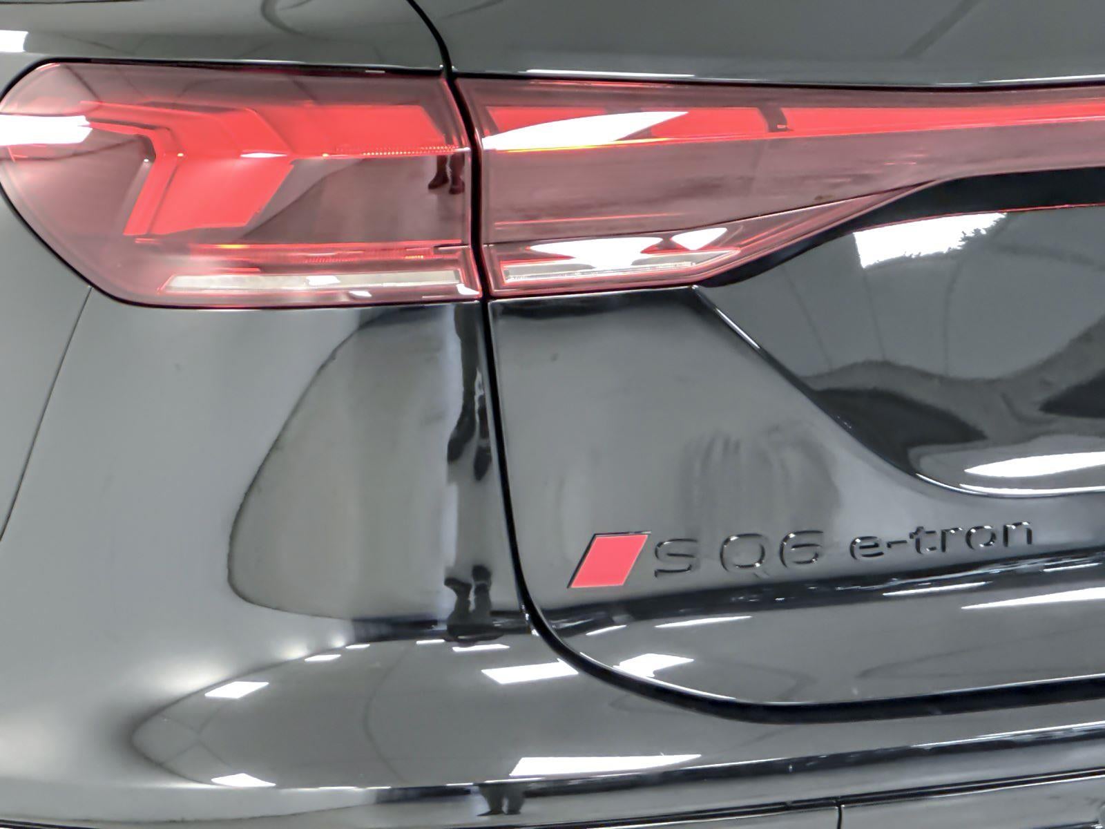 2027 Audi SQ6 e-tron Premium Plus