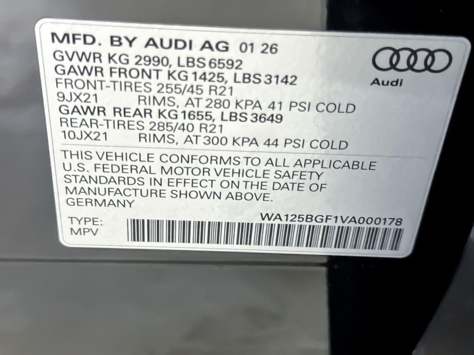 2027 Audi SQ6 e-tron Premium Plus