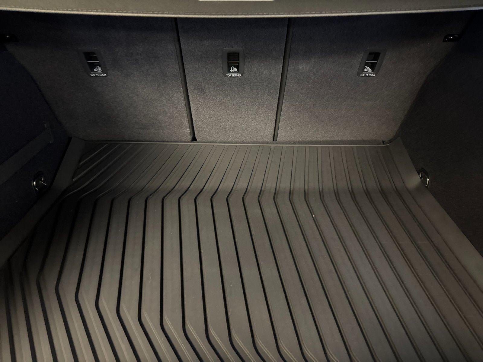 2027 Audi SQ6 e-tron Premium Plus