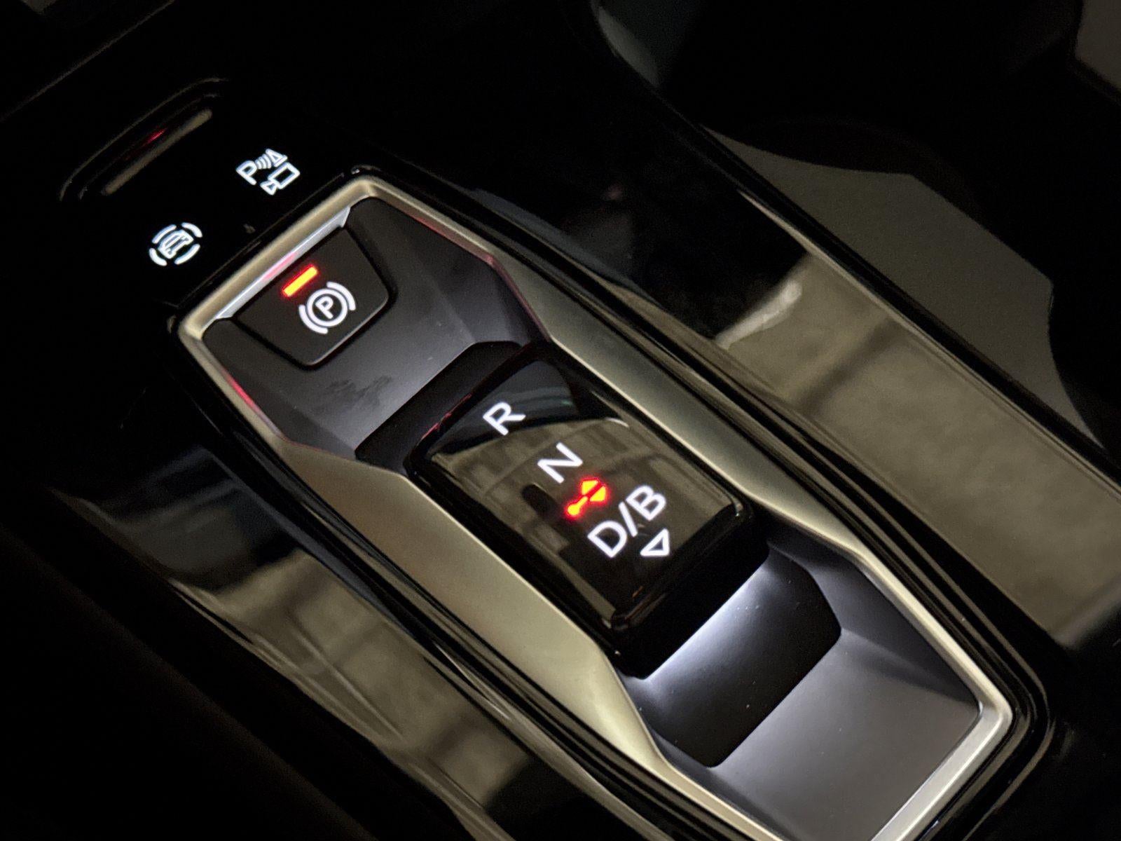 2027 Audi SQ6 e-tron Premium Plus