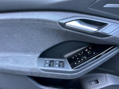 2027 Audi SQ6 e-tron Premium Plus