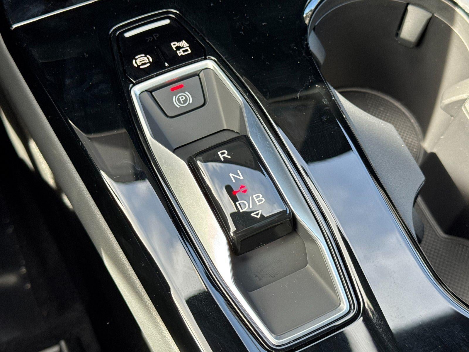 2027 Audi SQ6 e-tron Premium Plus