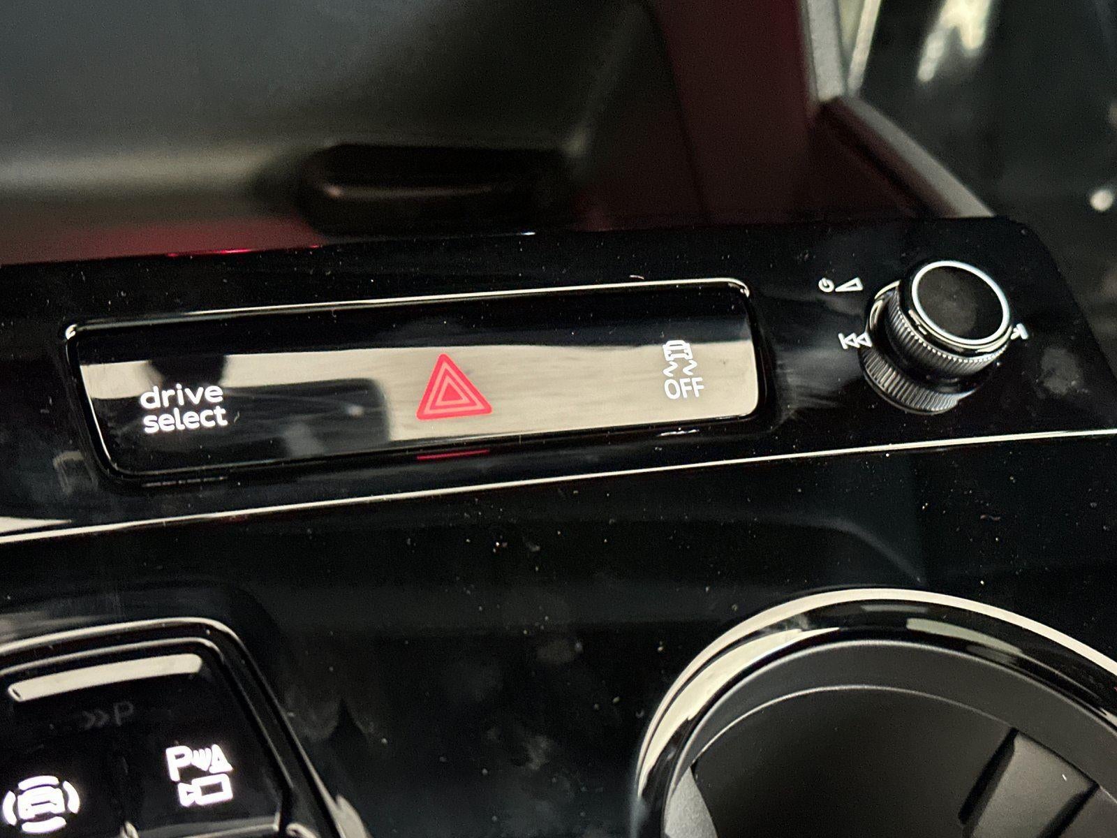 2027 Audi SQ6 e-tron Premium Plus