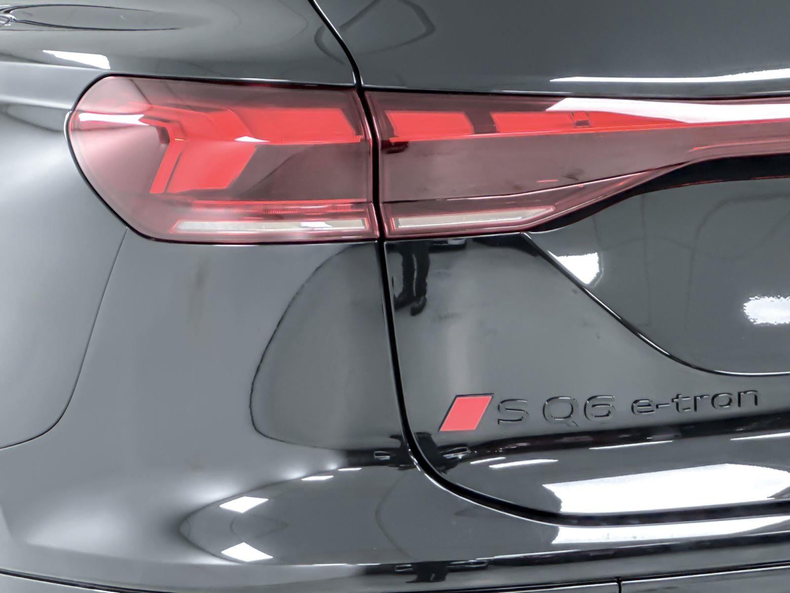 2027 Audi SQ6 e-tron Premium Plus