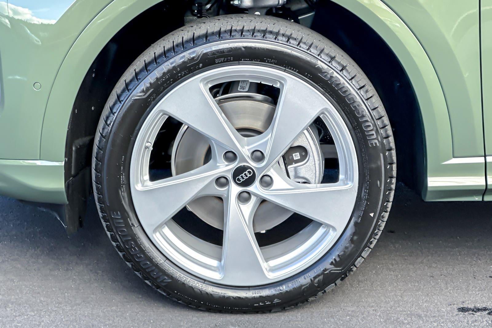 2025 Audi Q5 Premium Plus