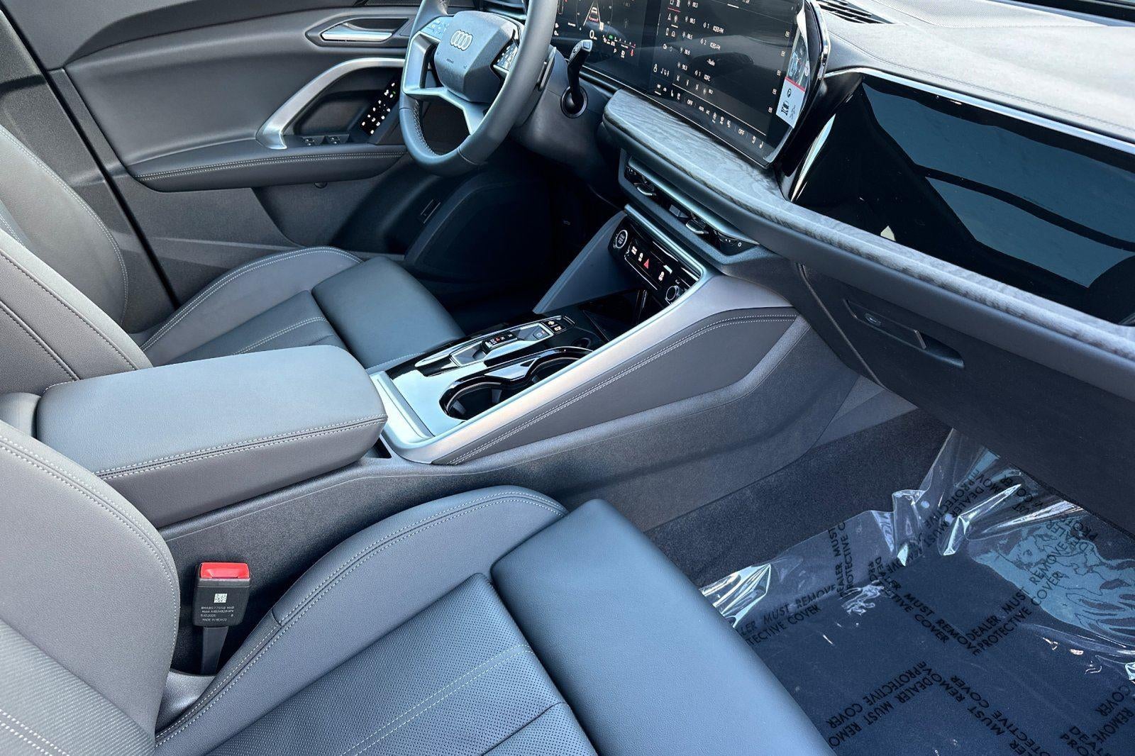 2025 Audi Q5 Premium Plus