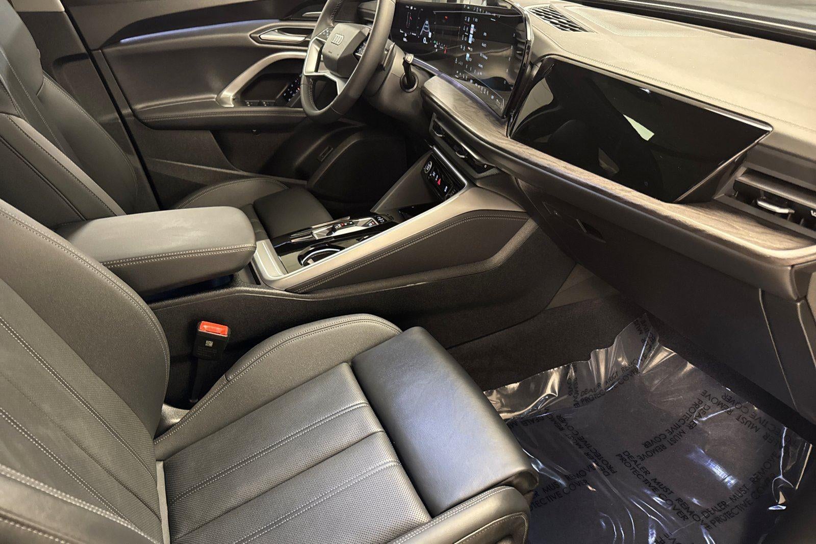 2025 Audi Q5 Premium Plus