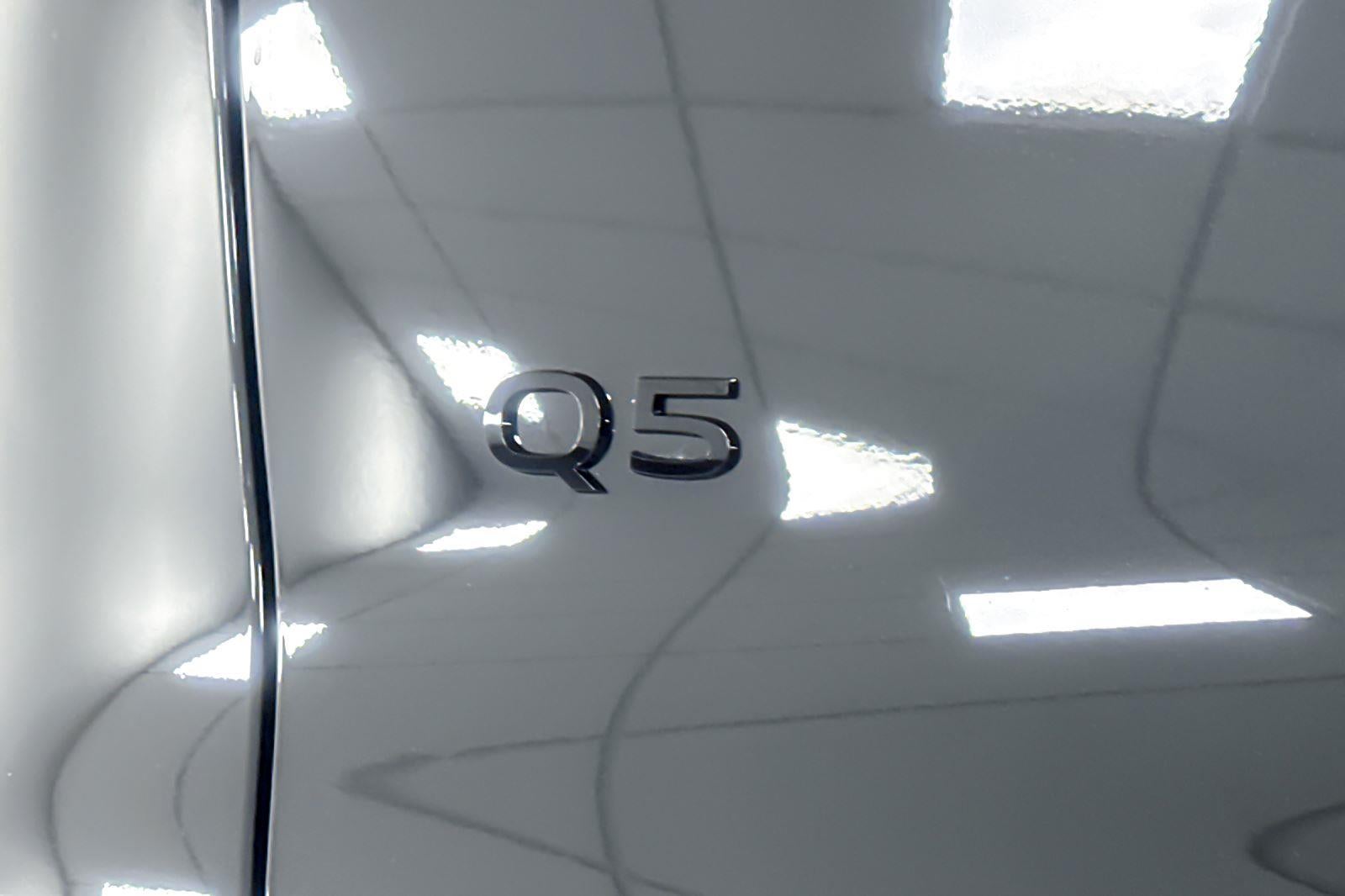 2025 Audi Q5 Premium Plus