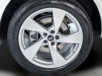 2026 Audi Q5 Premium Plus