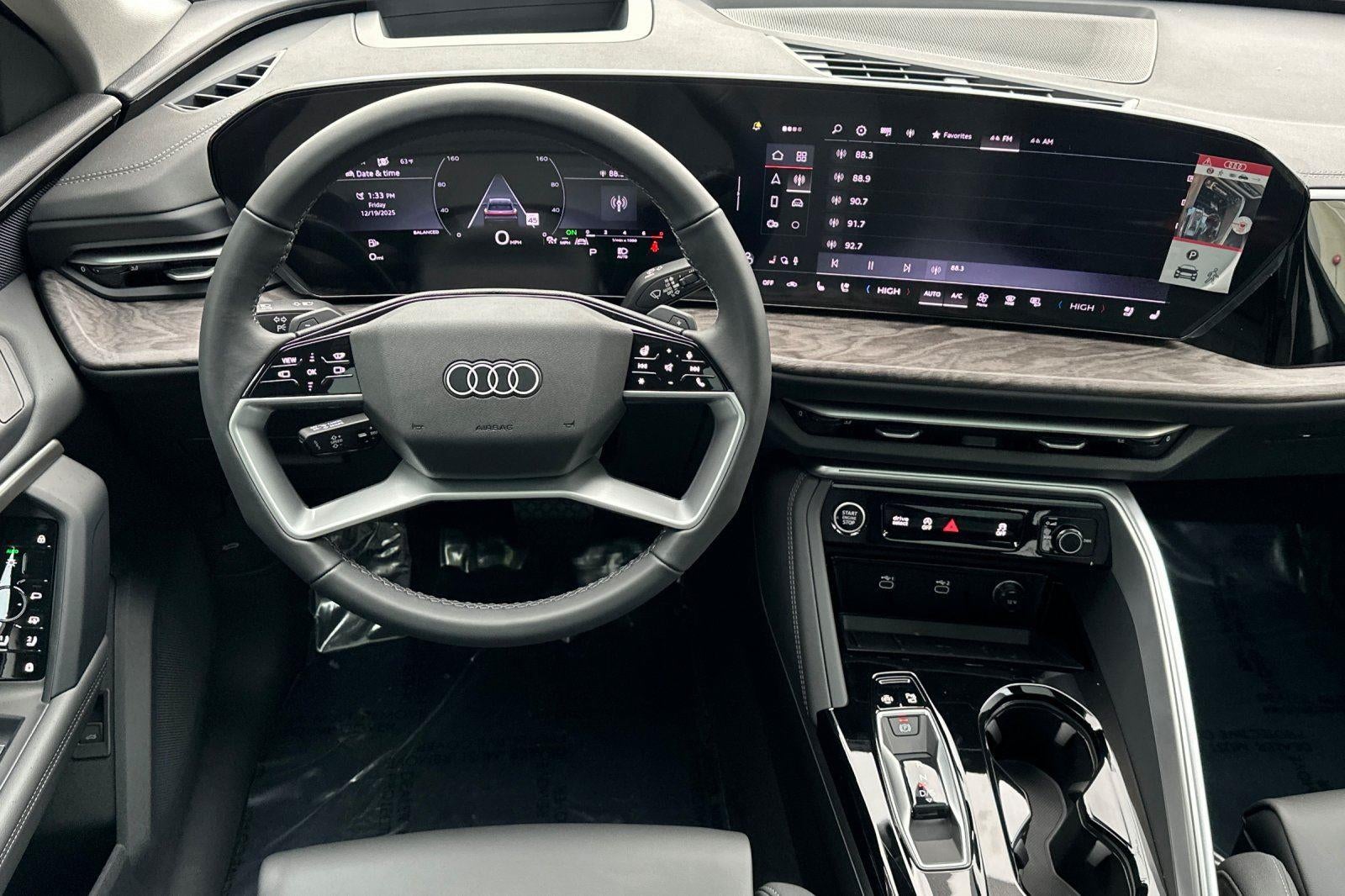 2025 Audi Q5 Premium Plus