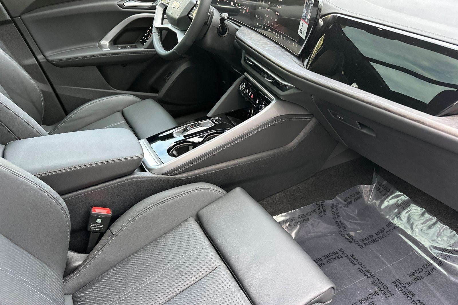 2025 Audi Q5 Premium Plus