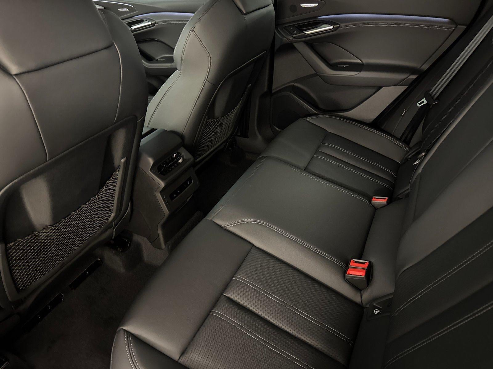 2025 Audi Q6 e-tron Prestige