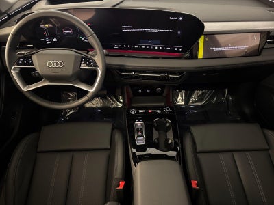 2025 Audi Q6 e-tron Prestige