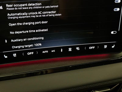 2025 Audi Q6 e-tron Prestige